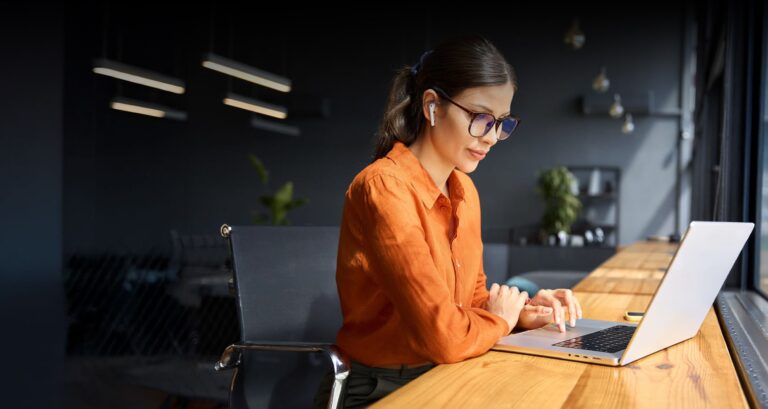 hero-contract-recruit